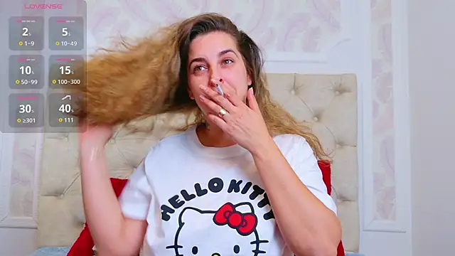 KarinaNoir online show from September 15, 3:39 am