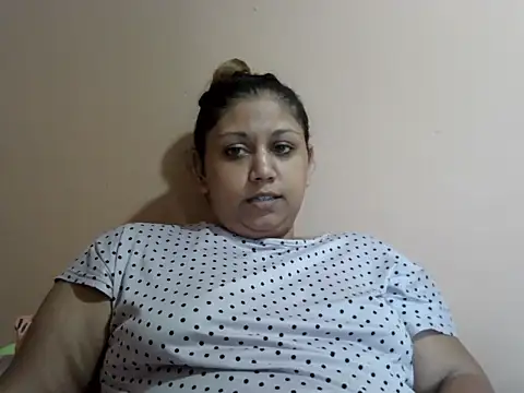 bellachow10 online show from November 11, 11:32 am