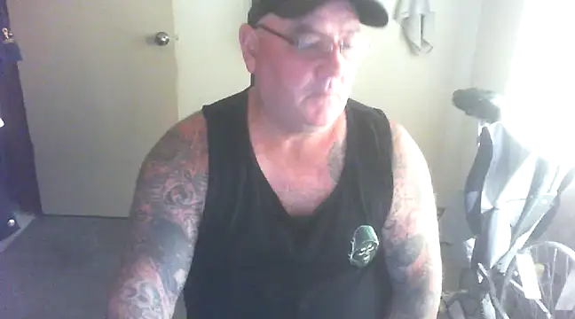 Snapshot of HOTANAL chatting on January 22, 2:26 am HOTANAL online show from January 22, 2:26 am