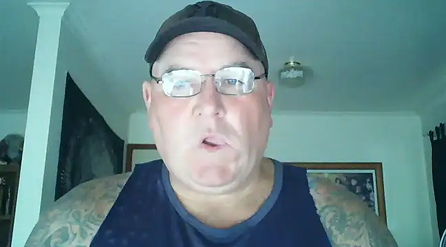 Snapshot of HOTANAL chatting on January 26, 2:03 am HOTANAL online show from January 26, 2:03 am