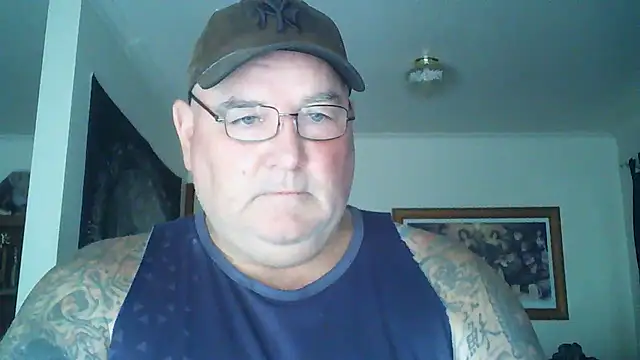 Snapshot of HOTANAL chatting on January 30, 12:50 am HOTANAL online show from January 30, 12:50 am