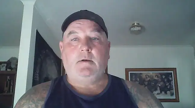 Snapshot of HOTANAL chatting on February 1, 3:52 am HOTANAL online show from February 1, 3:52 am