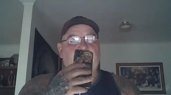 Snapshot of HOTANAL chatting on February 6, 6:51 am HOTANAL online show from February 6, 6:51 am