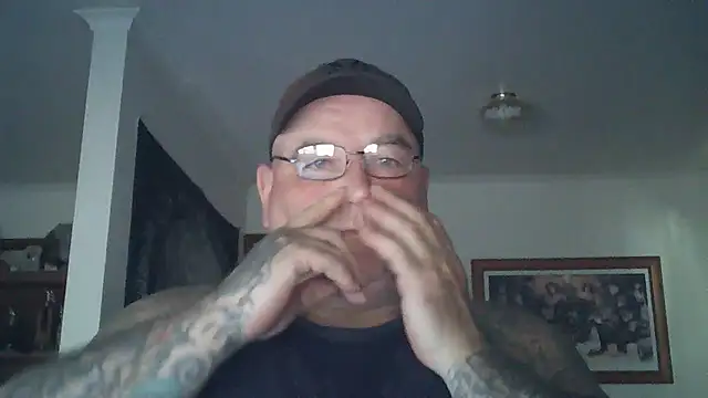 Snapshot of HOTANAL chatting on February 11, 12:38 am HOTANAL online show from February 11, 12:38 am