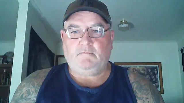 Snapshot of HOTANAL chatting on February 24, 4:27 am HOTANAL online show from February 24, 4:27 am