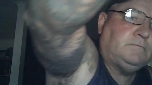 Snapshot of HOTANAL chatting on February 26, 1:00 am HOTANAL online show from February 26, 1:00 am