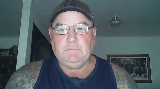 Snapshot of HOTANAL chatting on February 28, 12:10 am HOTANAL online show from February 28, 12:10 am