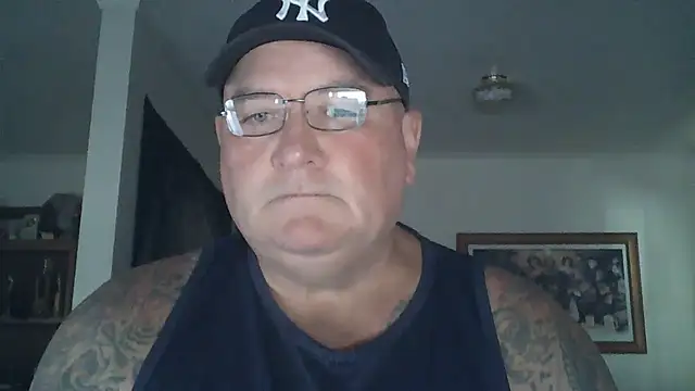 Snapshot of HOTANAL chatting on March 3, 1:31 am HOTANAL online show from March 3, 1:31 am