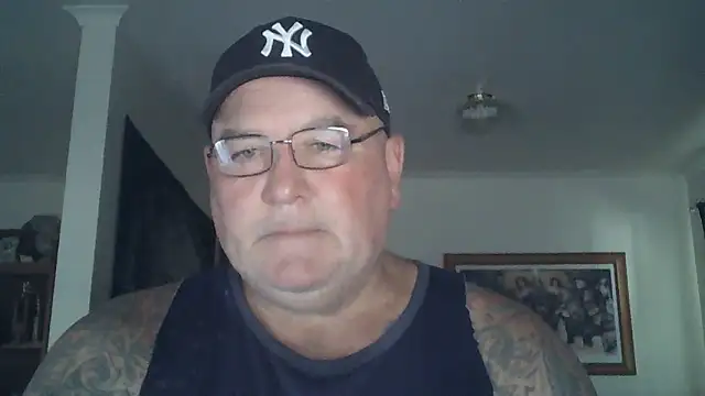 Snapshot of HOTANAL chatting on March 5, 2:03 am HOTANAL online show from March 5, 2:03 am