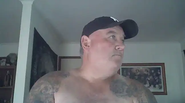 Snapshot of HOTANAL chatting on March 6, 5:14 am HOTANAL online show from March 6, 5:14 am