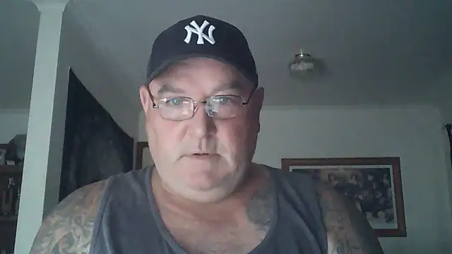 Snapshot of HOTANAL chatting on March 12, 11:01 pm HOTANAL online show from March 12, 11:01 pm