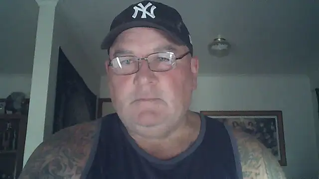 Snapshot of HOTANAL chatting on March 22, 12:17 am HOTANAL online show from March 22, 12:17 am