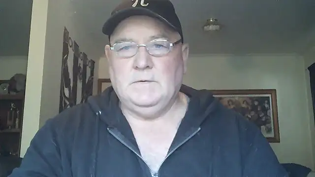 Snapshot of HOTANAL chatting on September 17, 10:55 pm HOTANAL online show from September 17, 10:55 pm