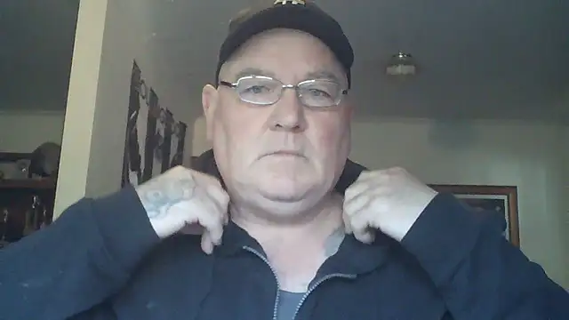 Snapshot of HOTANAL chatting on September 22, 10:23 pm HOTANAL online show from September 22, 10:23 pm