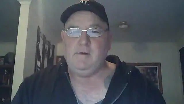 Snapshot of HOTANAL chatting on September 25, 10:02 pm HOTANAL online show from September 25, 10:02 pm