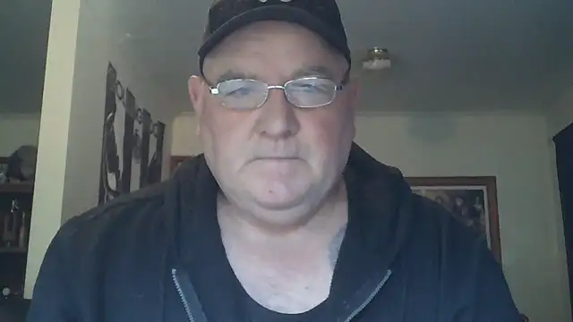 Snapshot of HOTANAL chatting on September 29, 10:58 pm HOTANAL online show from September 29, 10:58 pm