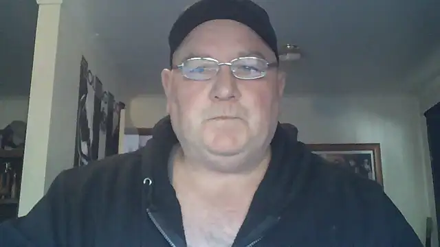 Snapshot of HOTANAL chatting on October 8, 10:29 pm HOTANAL online show from October 8, 10:29 pm