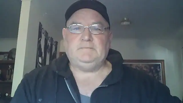 Snapshot of HOTANAL chatting on October 15, 10:10 pm HOTANAL online show from October 15, 10:10 pm