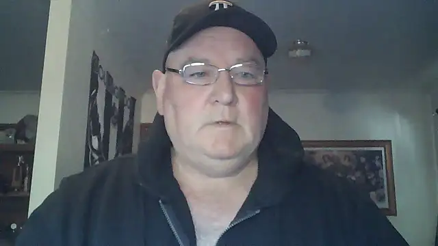 Snapshot of HOTANAL chatting on October 20, 10:10 pm HOTANAL online show from October 20, 10:10 pm