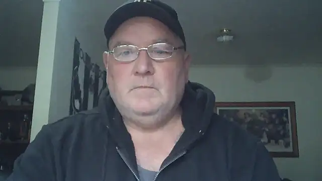 Snapshot of HOTANAL chatting on November 7, 10:32 pm HOTANAL online show from November 7, 10:32 pm