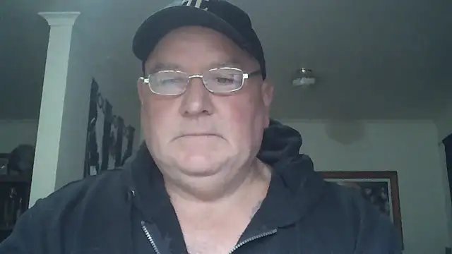 Snapshot of HOTANAL chatting on November 25, 10:21 pm HOTANAL online show from November 25, 10:21 pm