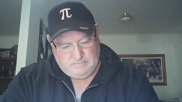 Snapshot of HOTANAL chatting on November 30, 10:14 pm HOTANAL online show from November 30, 10:14 pm