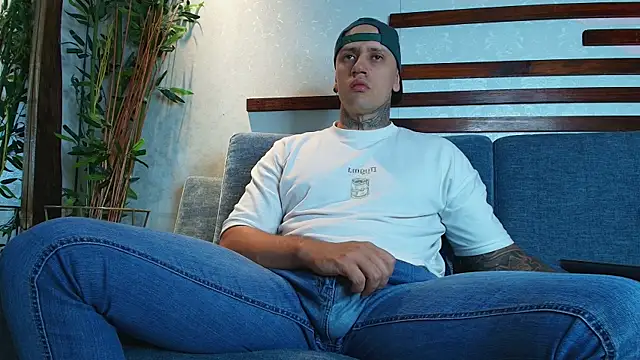 Joeysexx2 online show from November 10, 3:27 am