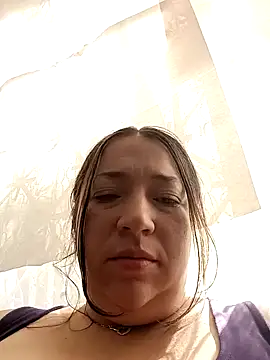 Snapshot of isabella_rossse chatting on February 3, 1:19 pm isabella rossse online show from February 3, 1:19 pm