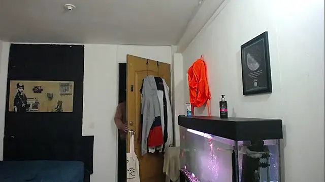 romeolovedark online show from January 4, 1:31 am