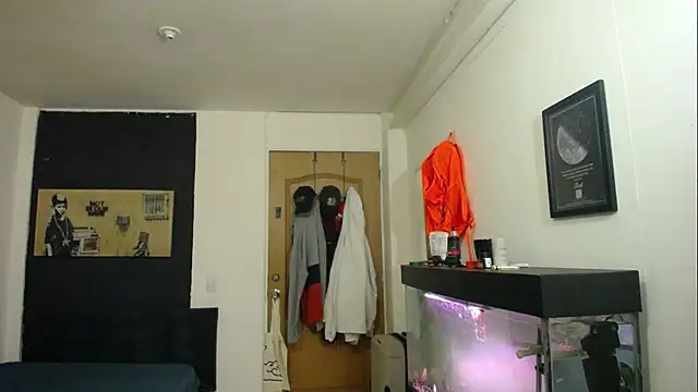 romeolovedark online show from January 10, 3:39 am