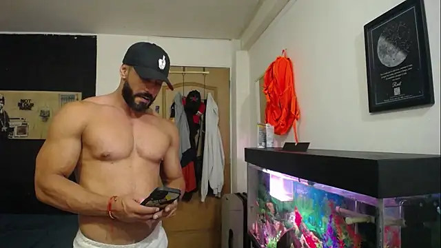 romeolovedark online show from February 11, 5:26 am