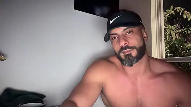 romeolovedark online show from October 16, 4:46 am