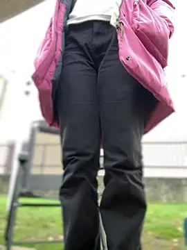 DaisyVibesss online show from December 15, 12:06 pm