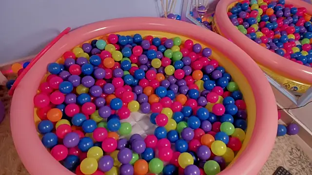 ale cam online show from March 9, 12:00 am