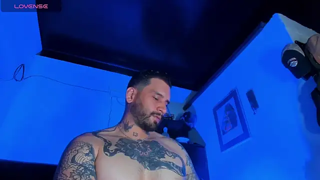 CamiloGray  online show from March 12, 3:07 pm