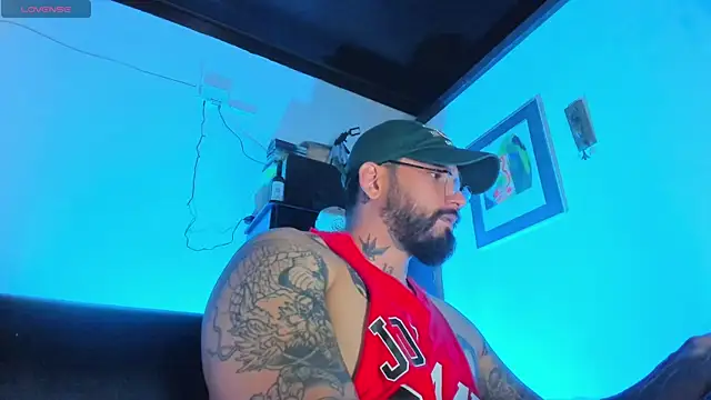 CamiloGray  online show from October 15, 1:55 pm