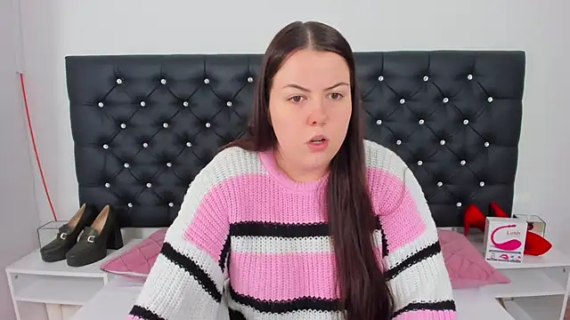 Snapshot of EvaLick chatting on January 13, 5:12 am EvaLick online show from January 13, 5:12 am