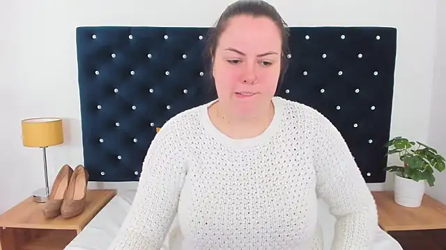 Snapshot of EvaLick chatting on March 18, 8:58 am EvaLick online show from March 18, 8:58 am