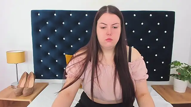 Snapshot of EvaLick chatting on March 19, 6:03 am EvaLick online show from March 19, 6:03 am