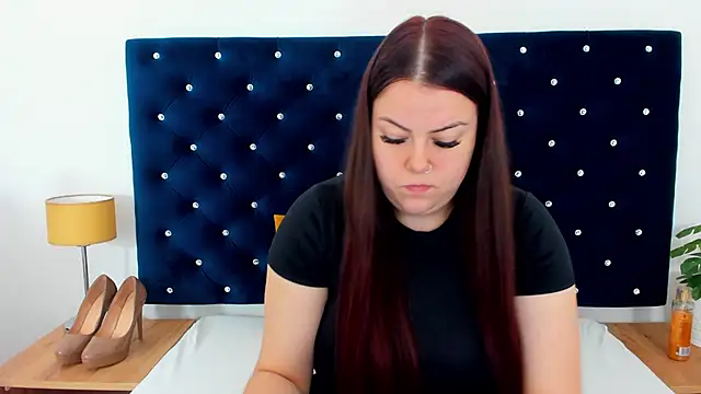 Snapshot of EvaLick chatting on September 29, 5:56 am EvaLick online show from September 29, 5:56 am