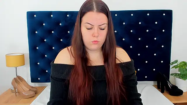 Snapshot of EvaLick chatting on October 16, 6:25 am EvaLick online show from October 16, 6:25 am