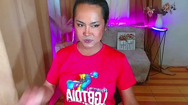 Snapshot of negrashemalexxx chatting on September 20, 1:01 pm negrashemalexxx online show from September 20, 1:01 pm