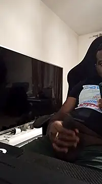 waakenda online show from December 8, 10:03 pm