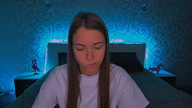 AlexaBarkley online show from December 2, 6:30 am