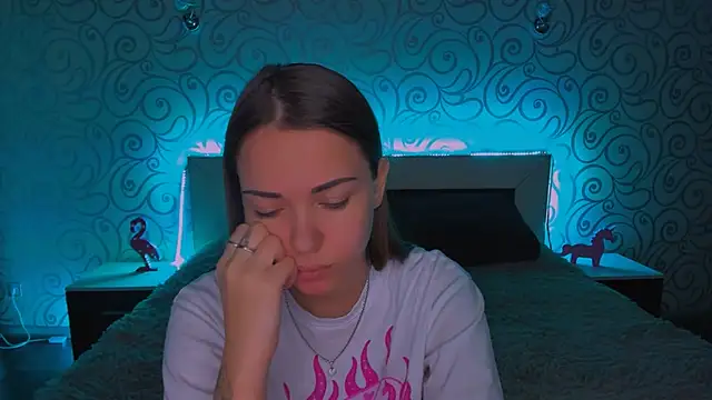 AlexaBarkley online show from December 11, 7:42 am