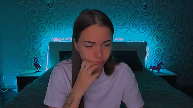 AlexaBarkley online show from December 15, 3:13 am