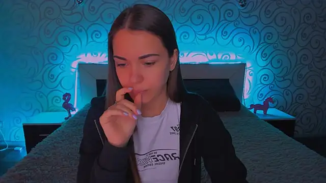 AlexaBarkley online show from December 19, 3:18 am