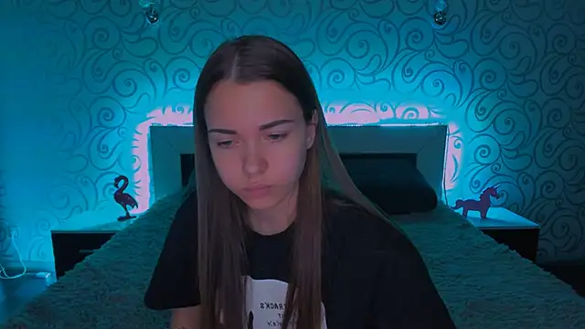 AlexaBarkley online show from December 20, 6:19 am