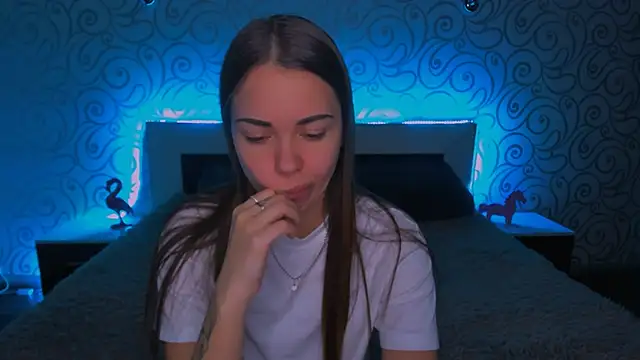 AlexaBarkley online show from December 22, 6:28 am