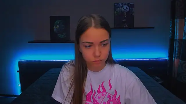 AlexaBarkley online show from January 13, 3:45 am